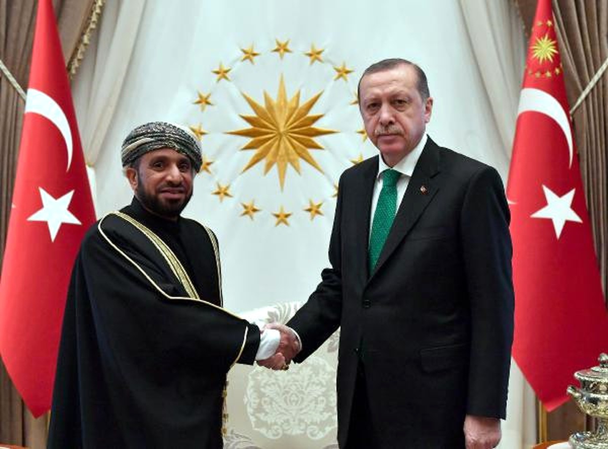 Cumhurbaşkanı Erdoğan Umman Büyükelçisi\'ni Kabul Etti (2)