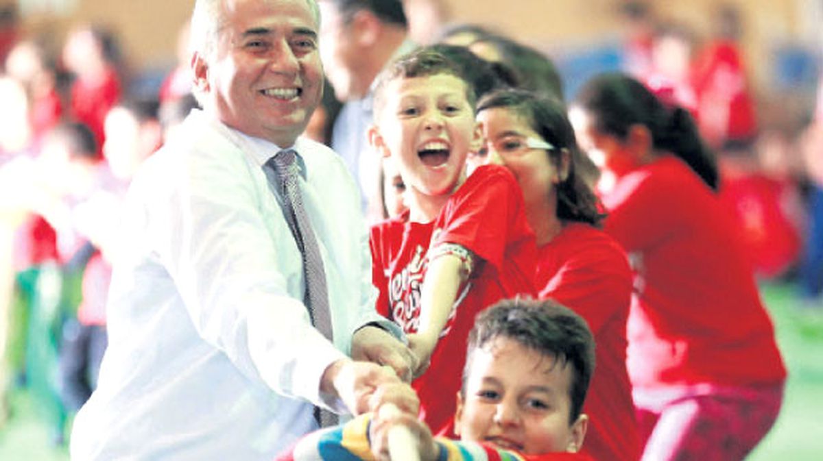 Denizli\'de 6. Çocuk Şenliği Başladı