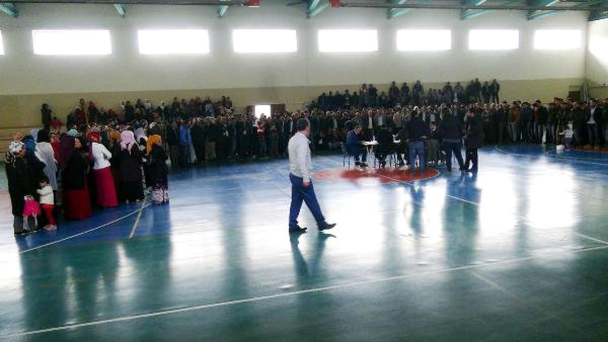 Derik\'te 92 Kişilik İş İçin 1016 Kişi Kuraya Katıldı