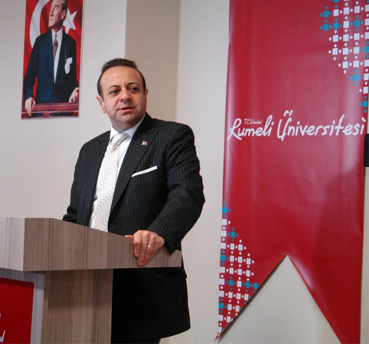 Egemen Bağış\'tan Türkiye\'nin Önemi Konferansı