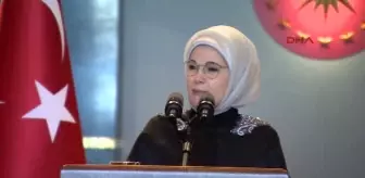 Emine Erdoğan, Türkiye'nin Tanınmış Işkadınları, Kadın Sanatçı ve Sporcularını Kabul Etti 1-