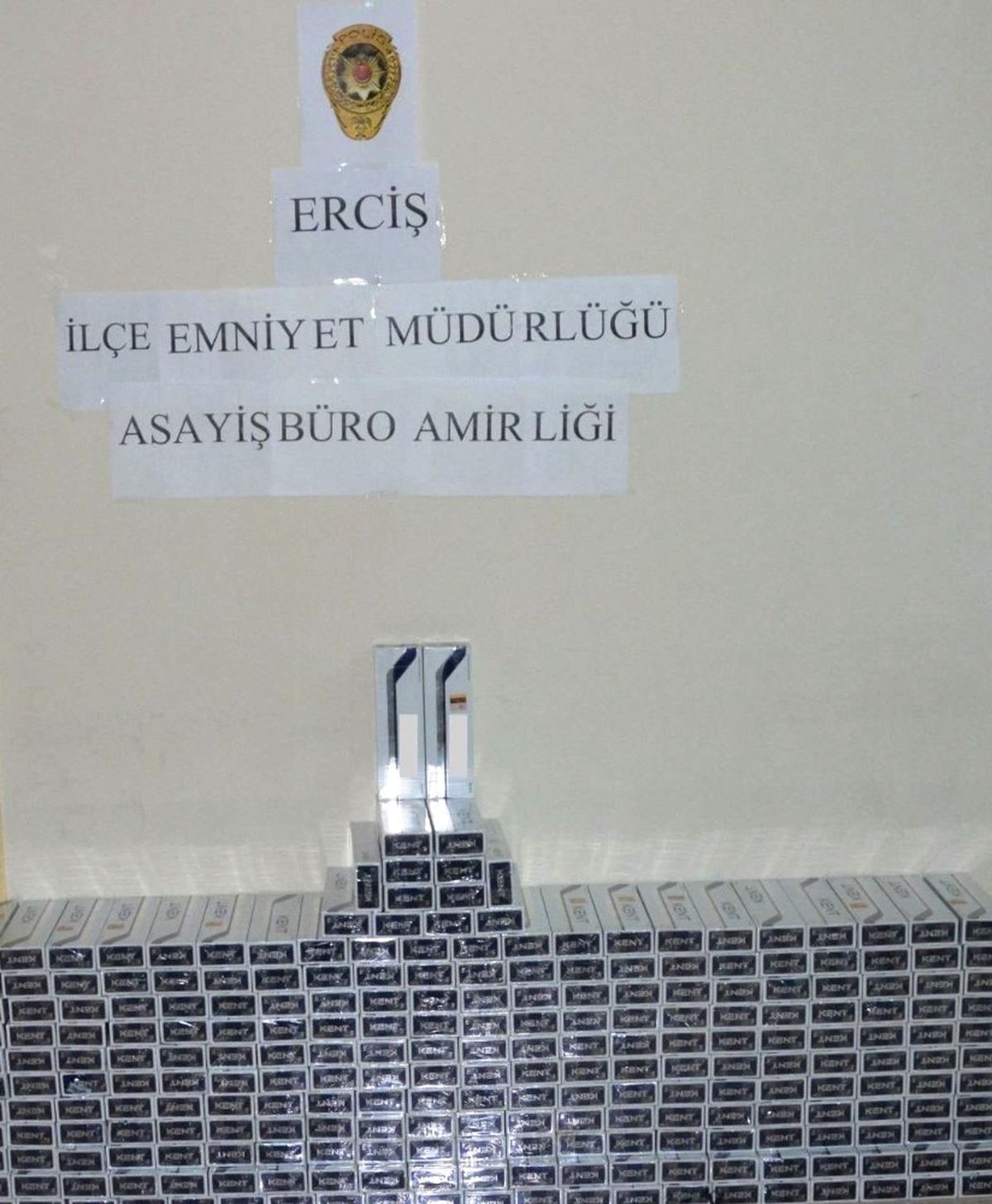 Erciş\'te Kaçak Sigara Operasyonu