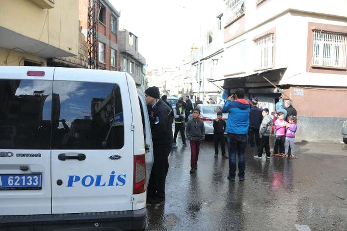 Gaziantep\'te, 250 Polisle Huzur Operasyonu