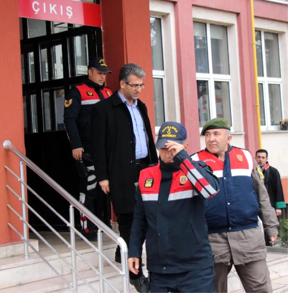 Hdp Milletvekili Geveri, Abant\'ta Gözaltına Alınıp Serbest Bırakıldı (2)- Yeniden