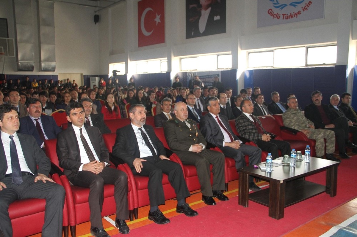 İstiklal Marşı\'nın Kabulü ve Mehmet Akif Ersoy\'u Anma Günü