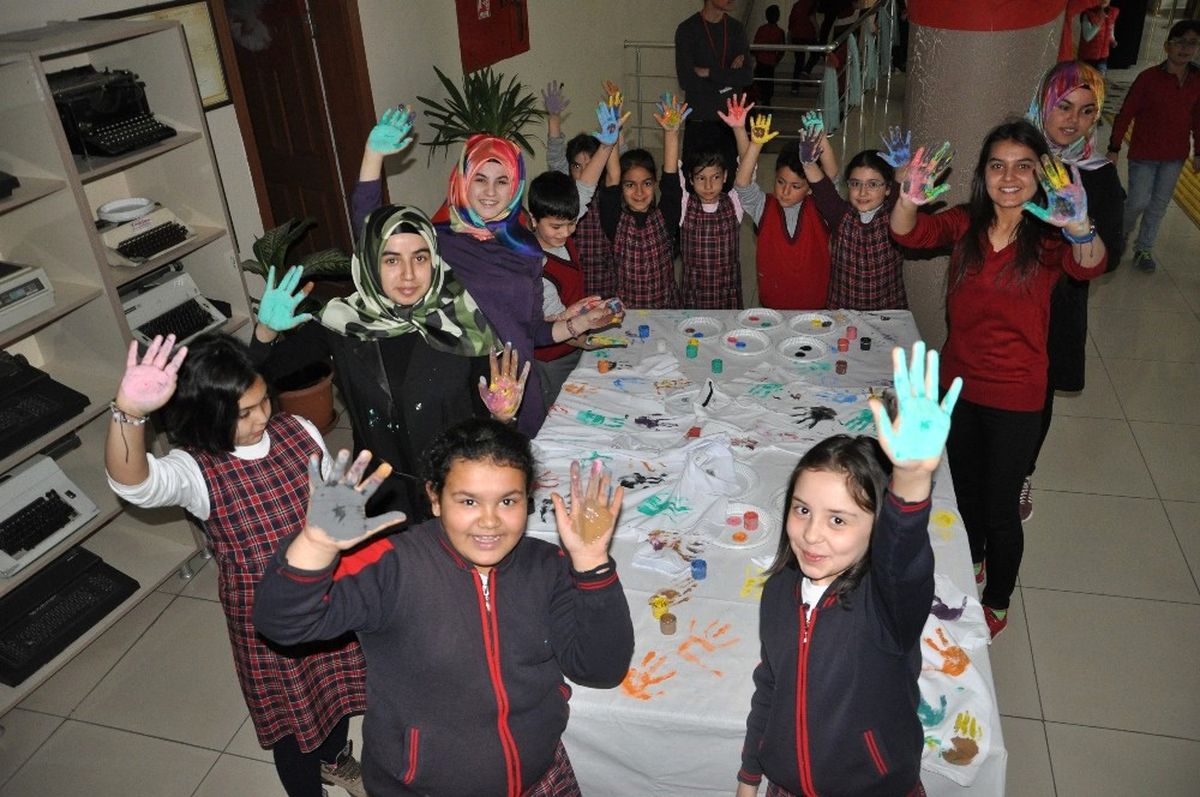 İyiliksever İmamhatiplilerden Başkan Cabbar\'a Ziyaret