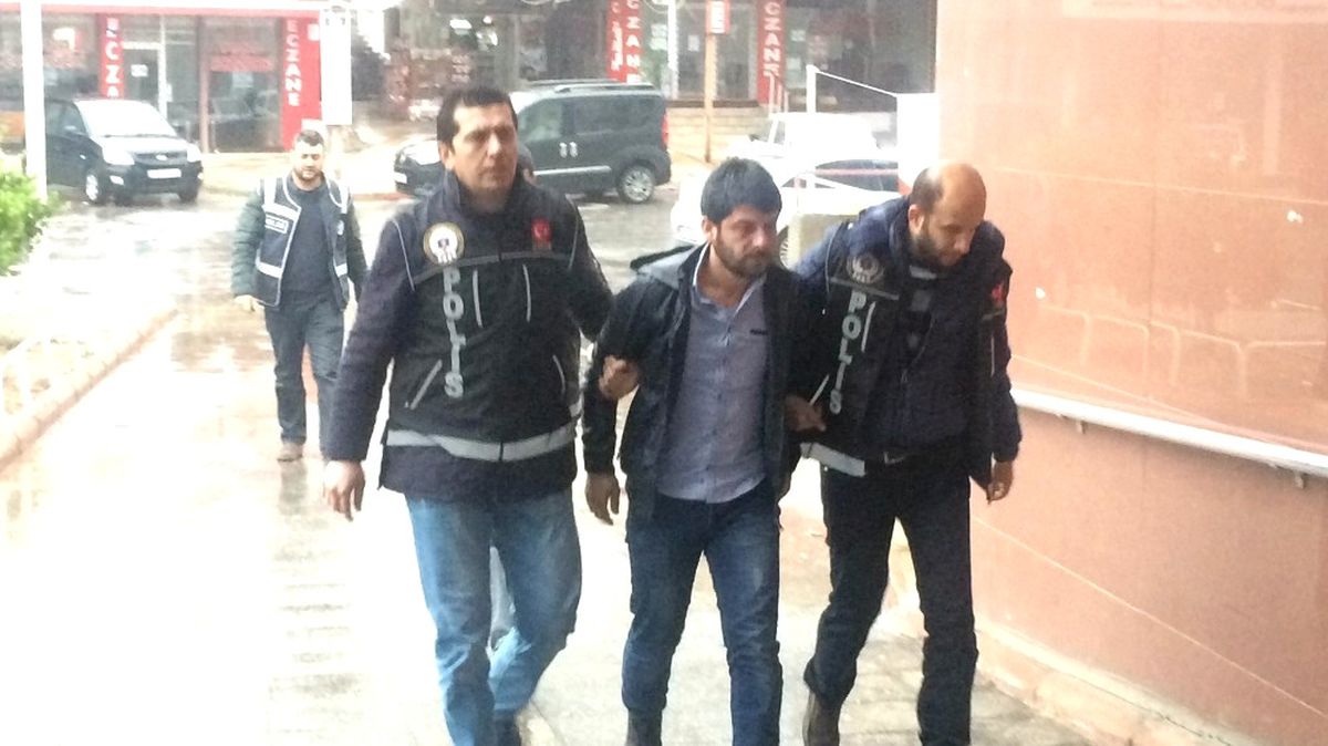 Kahramanmaraş\'ta Uyuşturucu Operasyonu: 5 Gözaltı