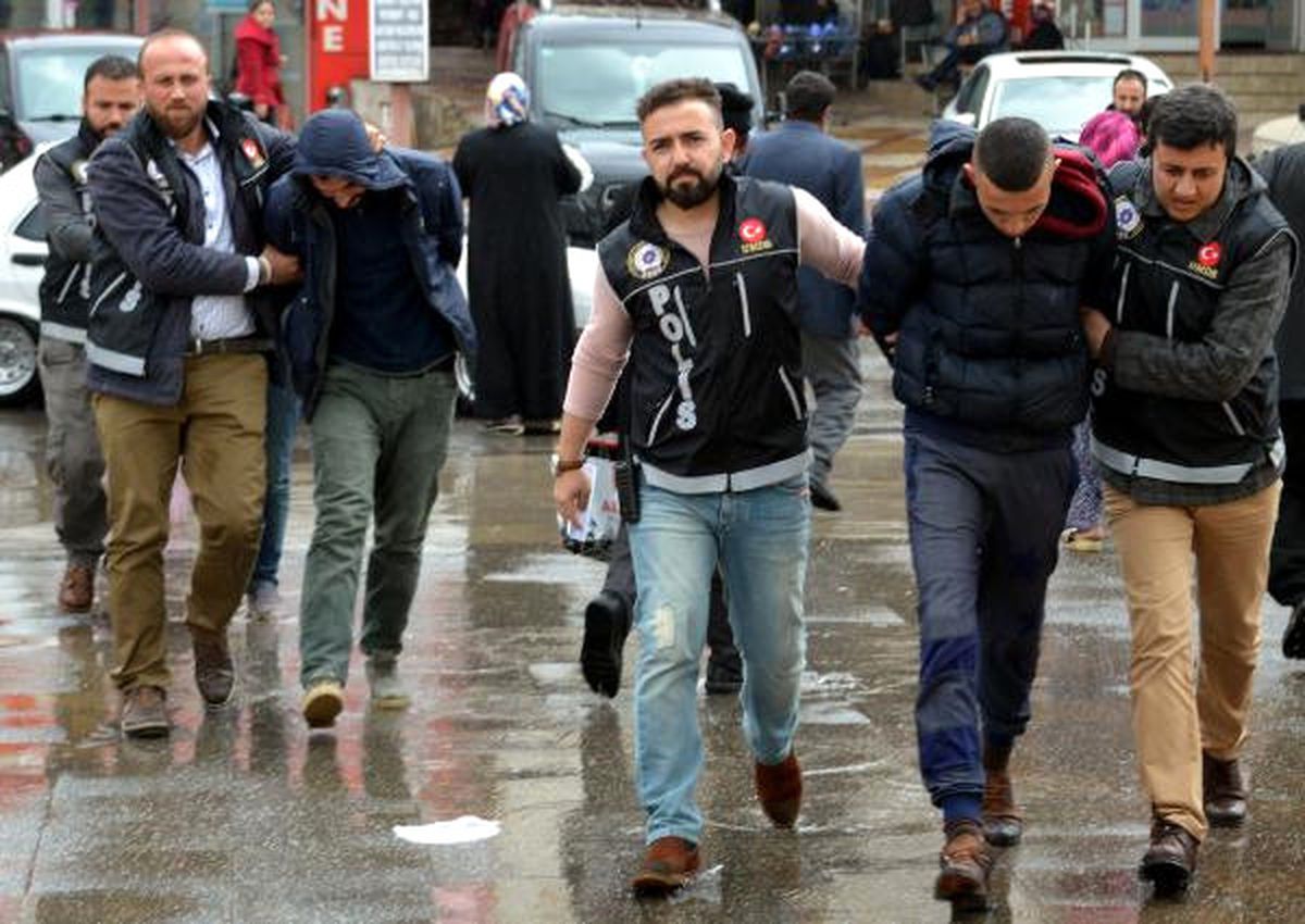 Kahramanmaraş\'ta Uyuşturucu Operasyonu: 5 Gözaltı