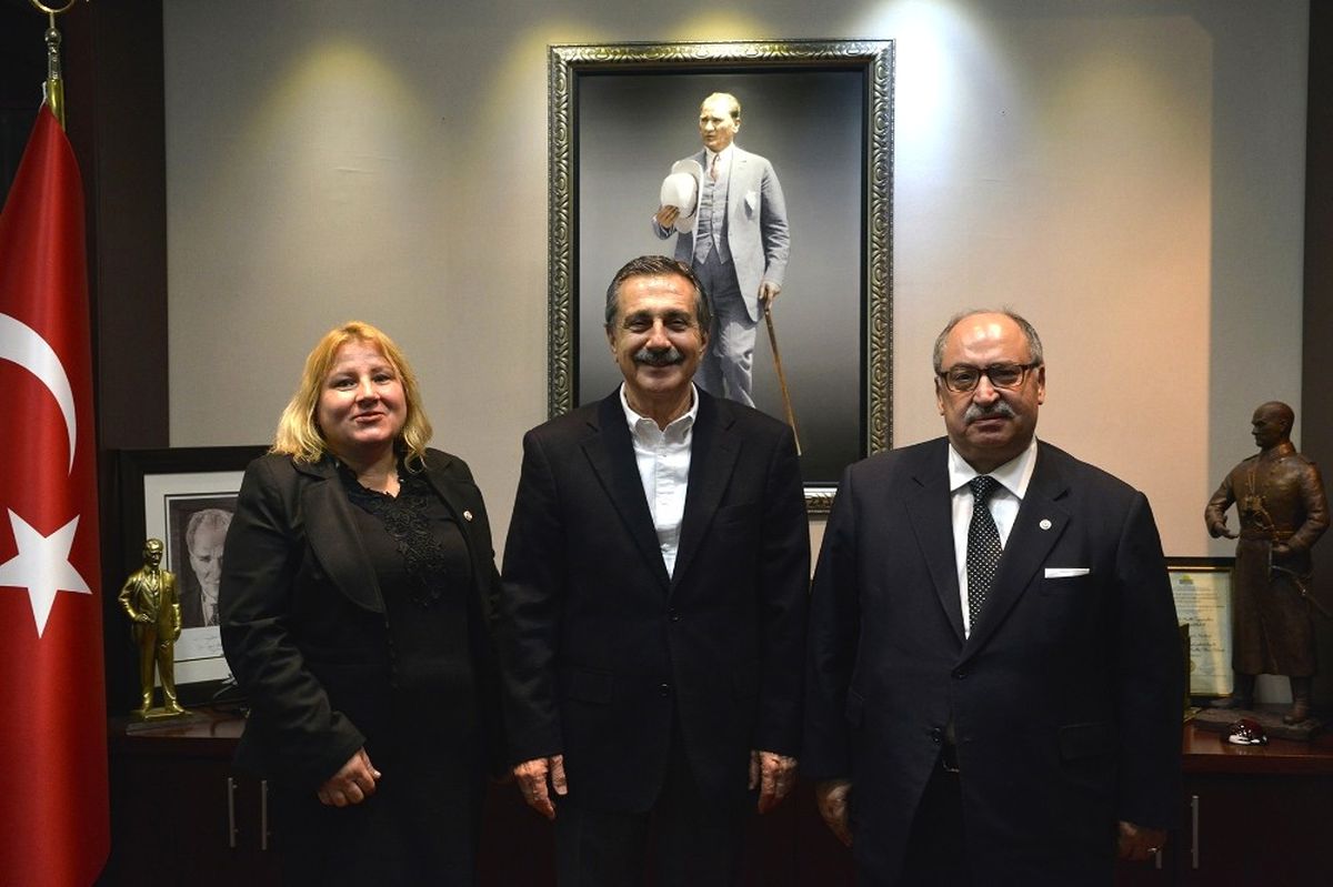 Kamu-Der Genel Başkanı Baştuğ, Başkan Ataç\'ı Ziyaret Etti