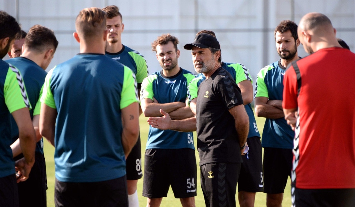 Konyaspor\'dan \'Aykut Kocaman\' Açıklaması