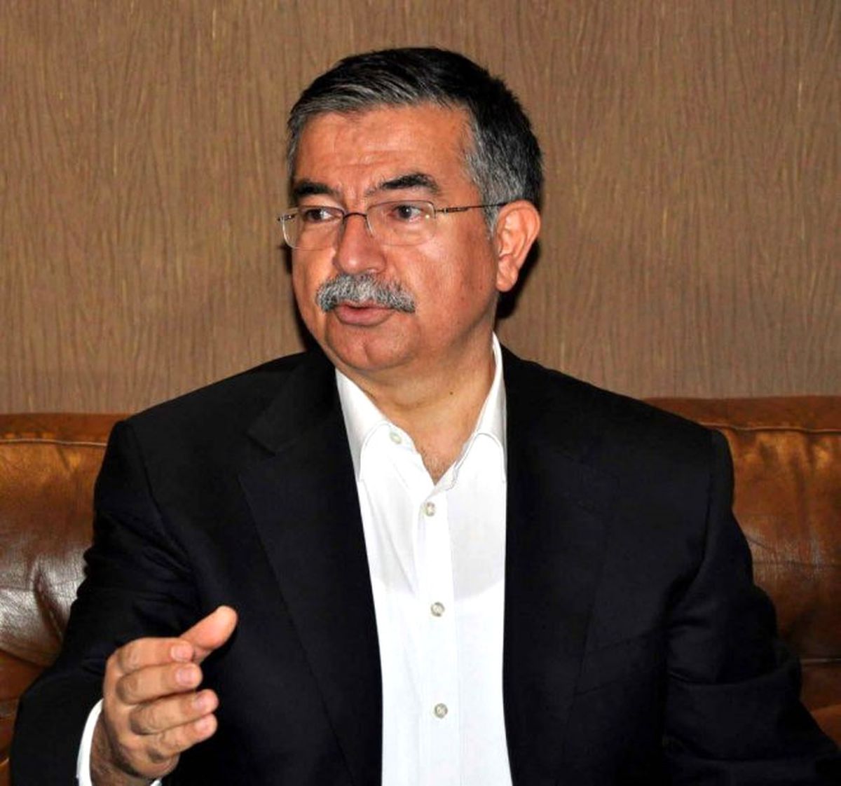Milli Eğitim Bakanı Yılmaz İzmir\'de