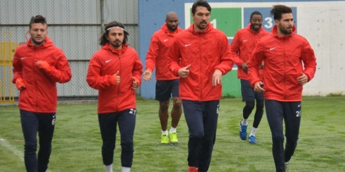 Rizespor\'da Gençlerbirliği Maçı Hazırlıkları Başladı