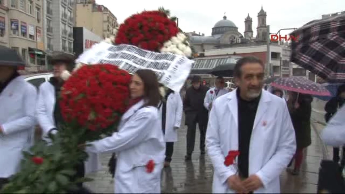 Sağlık Çalışanları 14 Mart Tıp Bayramı\'nda Taleplerini Açıkladılar