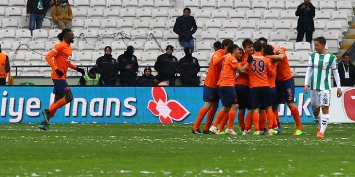 Süper Lig\'in Yükselen Yıldızı Başakşehir