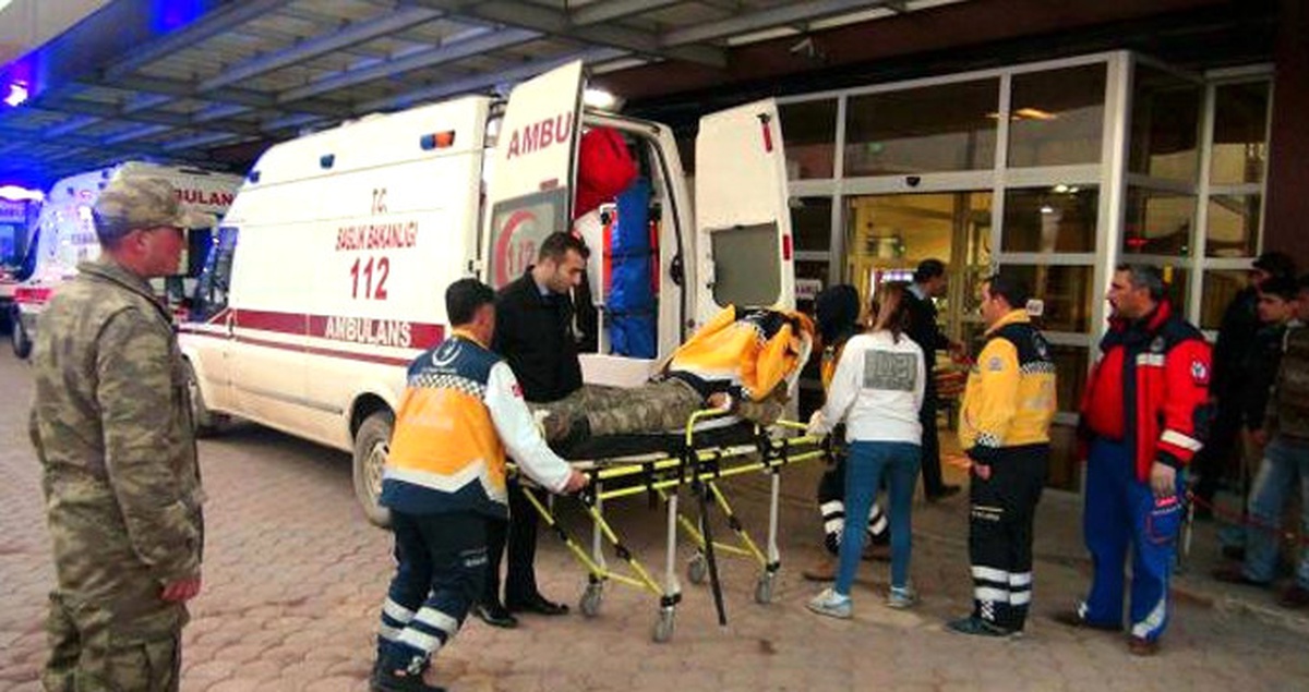 Suriye Sınırında Mayın Patladı: 2 Asker Yaralı