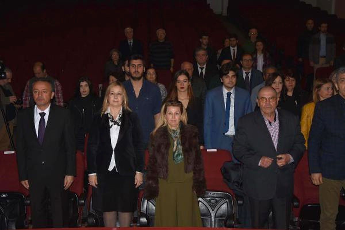 Tıp Bayramı\'nda Doktorların Sorunları Anlatıldı