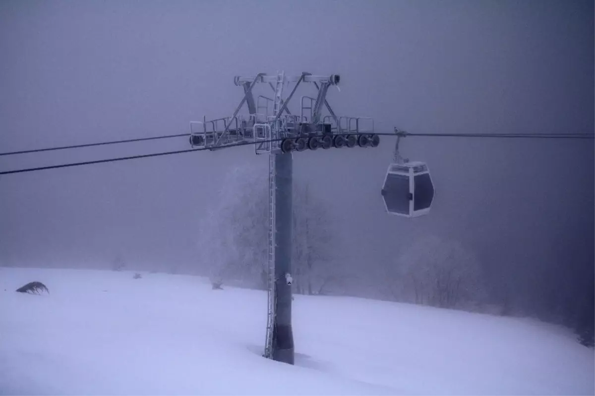 Uludağ\'da Kar Kalınlığı 95 Santimetre