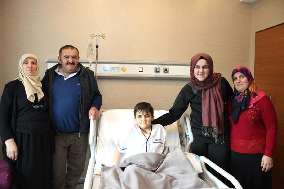 Üniversiteli Abladan Ortaokullu Kardeşe Hayat