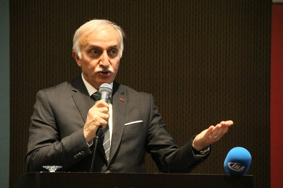Vali Şahin: "Aşağılık Bir Şekilde Bakanımızı Almanya\'ya Taşıdılar"