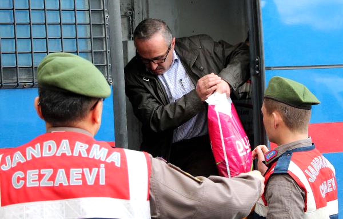 Zonguldak\'ta 17 Sanıklı Fetö Davası Başladı