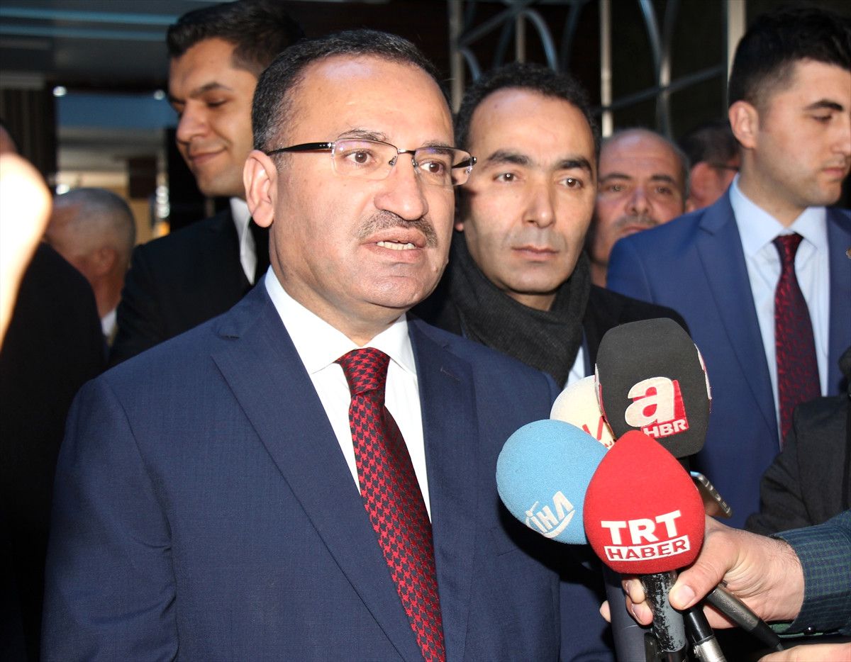 Adalet Bakanı Bozdağ: (3)