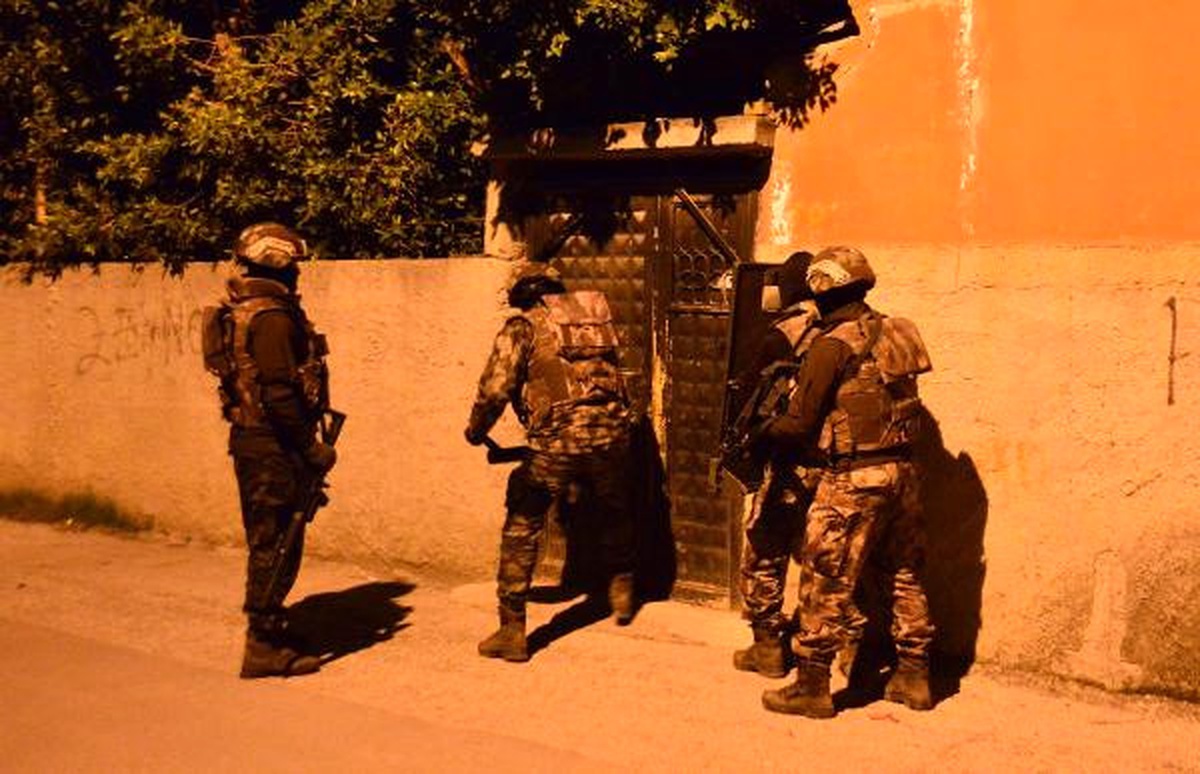 Adana\'da PKK Operasyonu: 38 Gözaltı