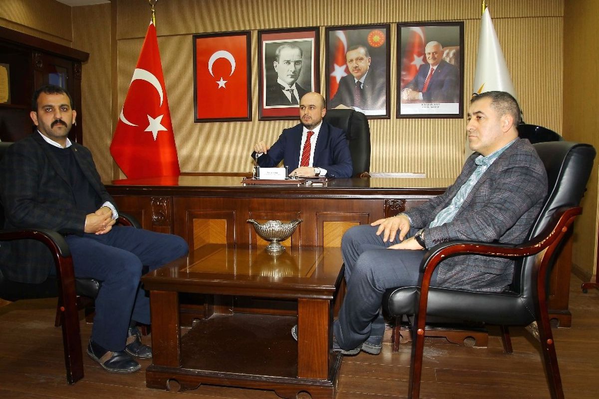 AK Parti İlçe Başkanından, CHP\'nin \'Ak Partililer 2 Üyemizi Dövdü\' İddiasına Yalanlama