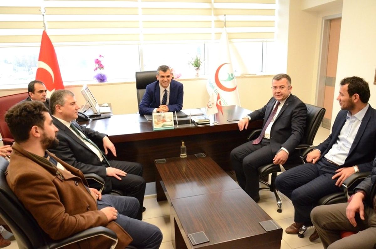 AK Parti Sağlık Çalışanlarını Unutmadı