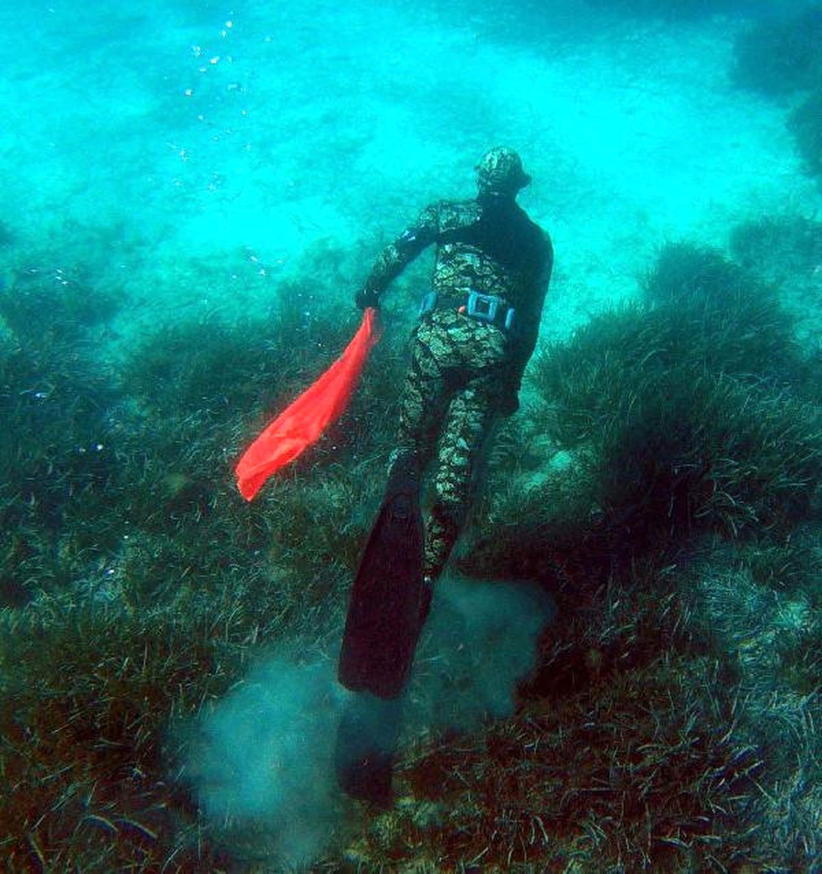 Akyarlar\'da Deniz Dibi Temizliği