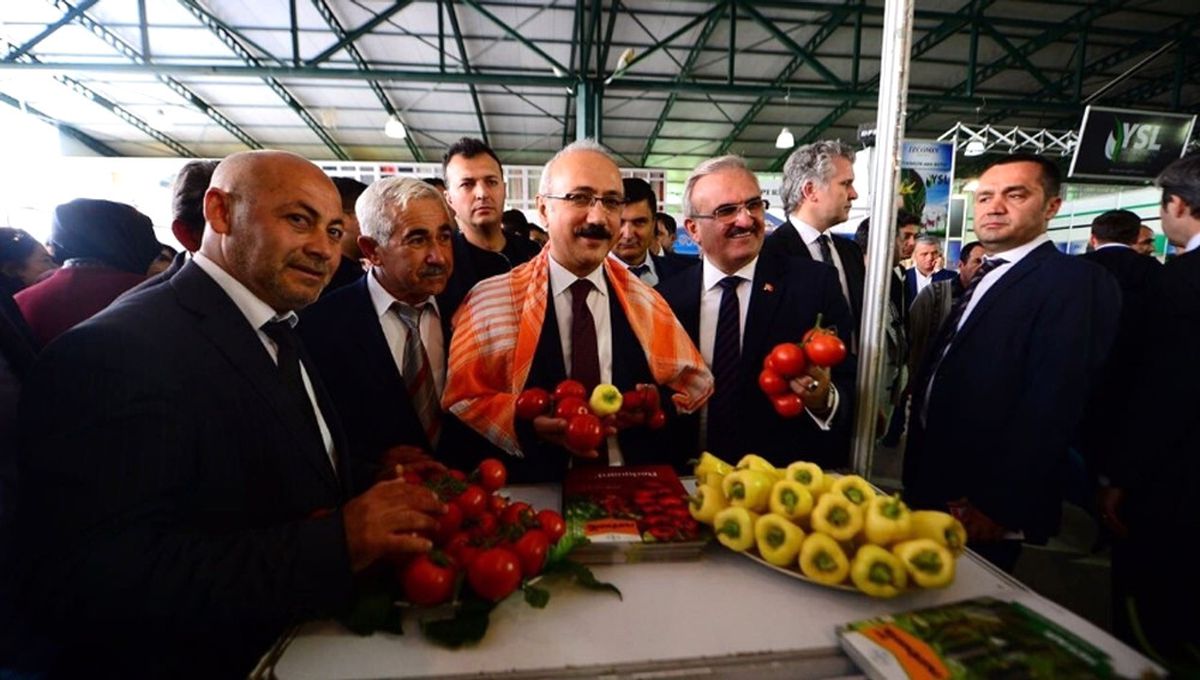 Bakan Elvan, De-Myra 4. Tarım Fuarını Açtı