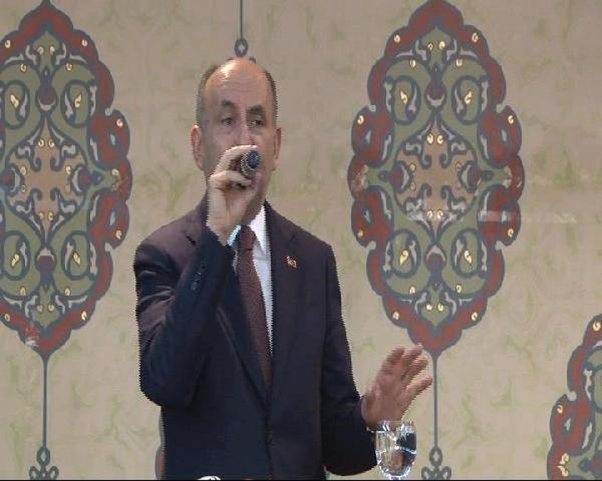 Bakan Müezzinoğlu: En Az 20 Bin Uzman 10 Bin Pratisyen Hekim Açığımız Var