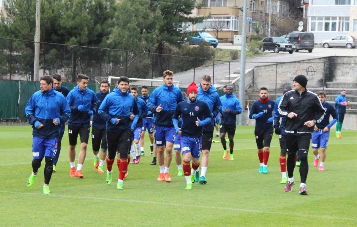 Barisic: "Maçın Favorisi Başakşehir, Bunu Kabul Ediyoruz"