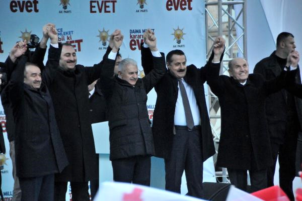 Başbakan Binali Yıldırım: Biz Türkiye\'nin Aydınlık Sabahıyız (2)
