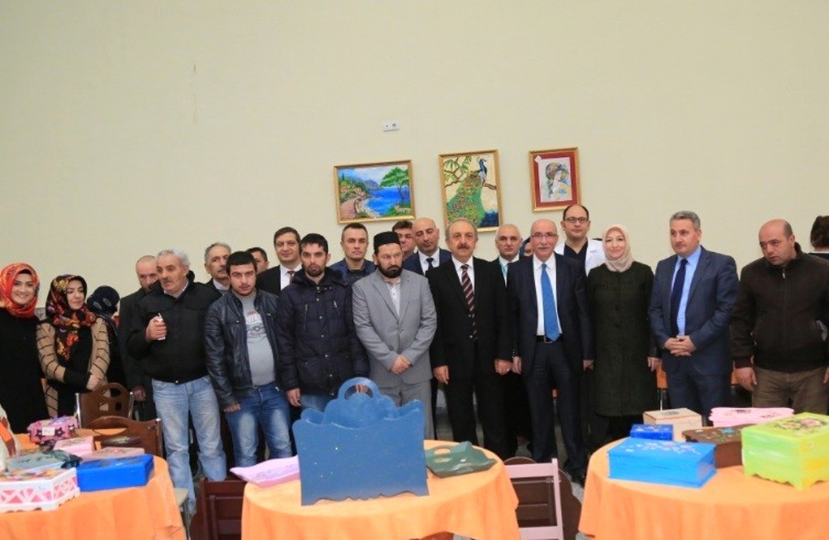 Beah\'ta "Toplum Ruh Sağlığı Merkezi" Hastalarından El Sanatları Sergisi