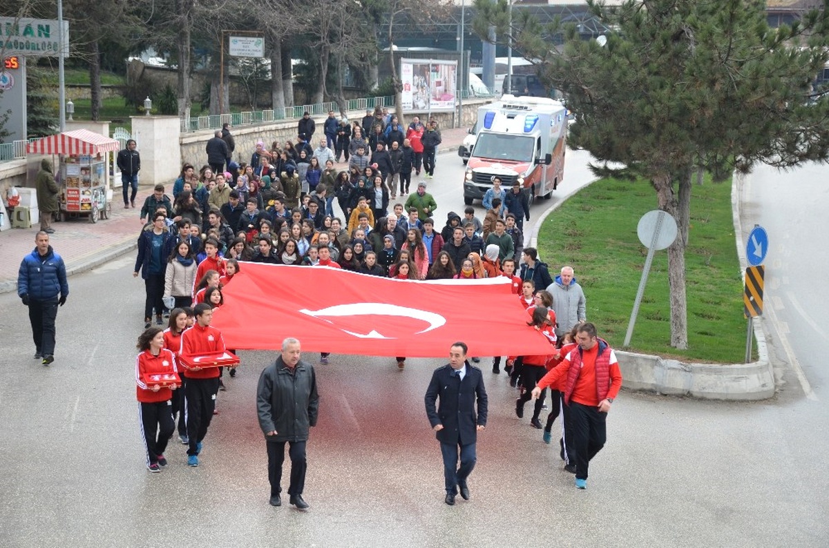 Çanakkale\'den Yola Çıkan Kutsal Emanetler Bilecik\'ten Geçti