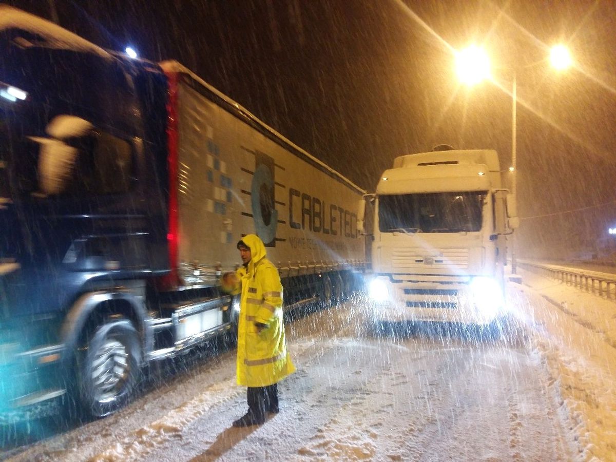 Çorum-Samsun Karayolu Trafiğe Kapandı