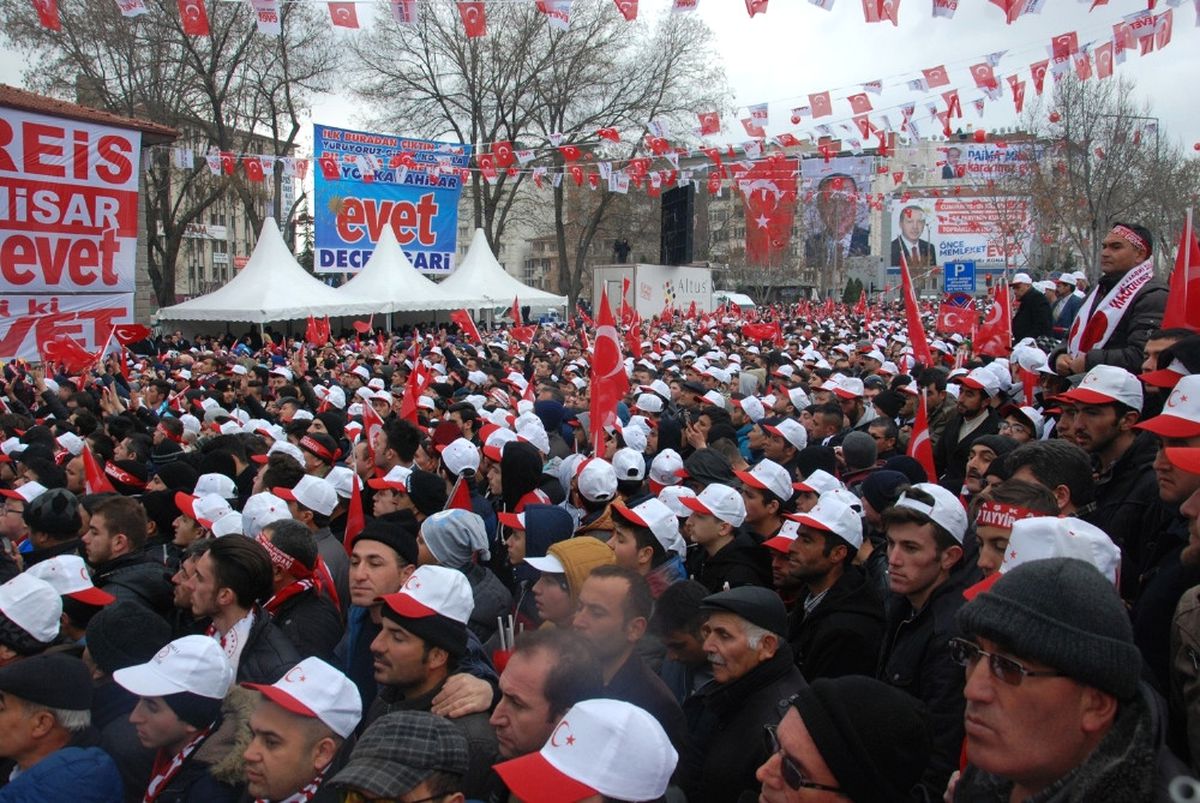 Erdoğan\'ın Katıldığı Törende Görevli 60 Polis Hastaneye Kaldırıldı