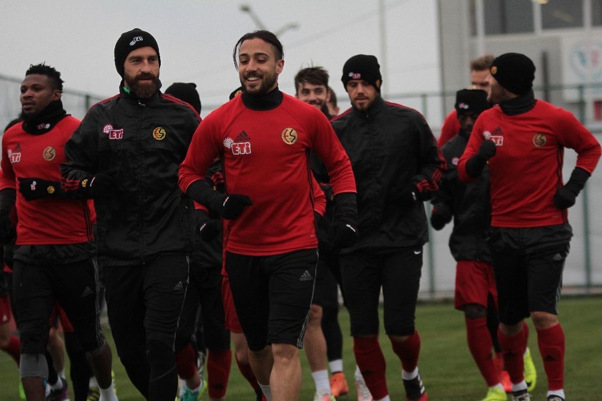 Eskişehirspor\'da Göztepe Mesaisi Devam Ediyor