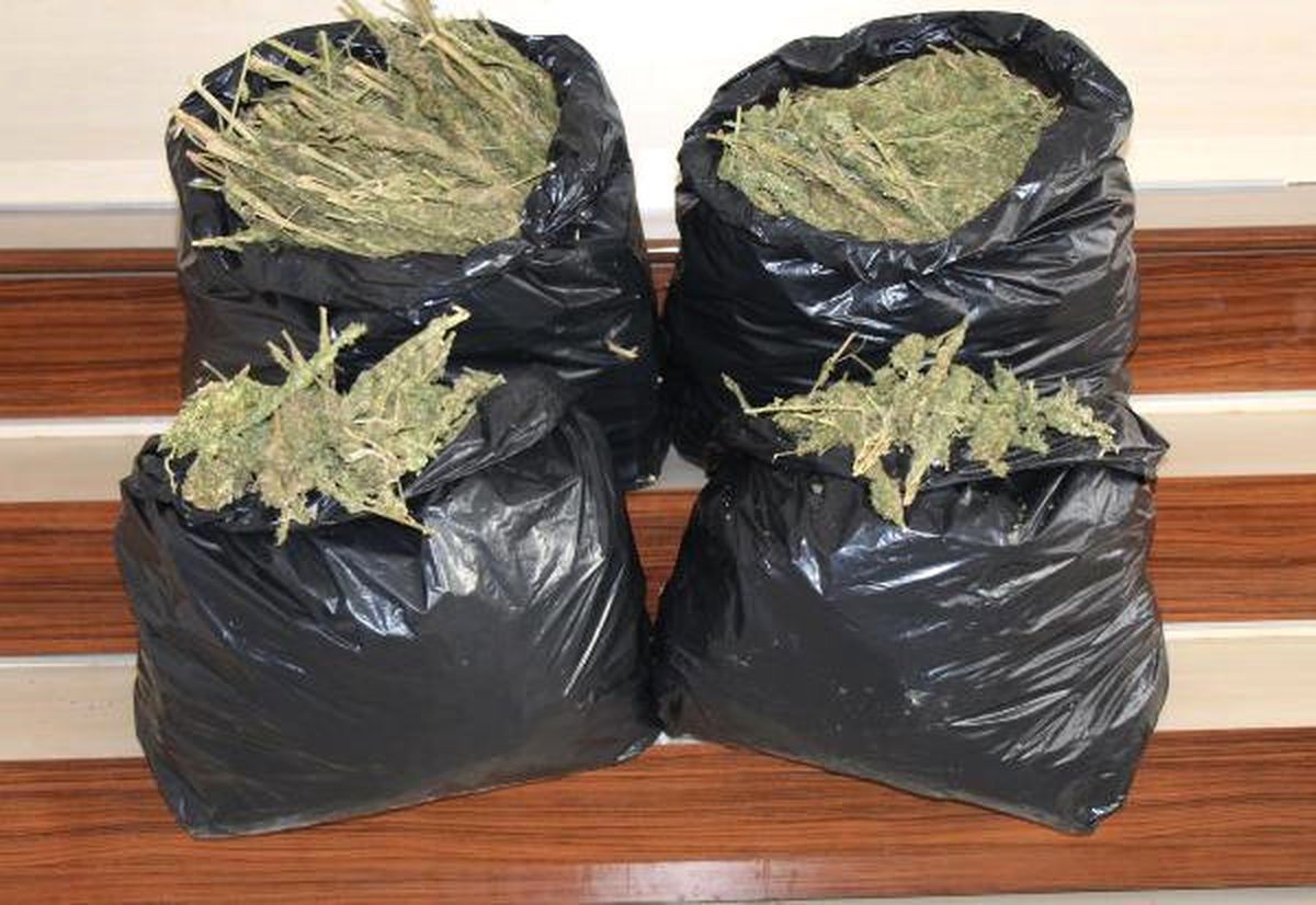 Gaziantep\'te Otomobilde 35 Kilo Esrar Ele Geçti