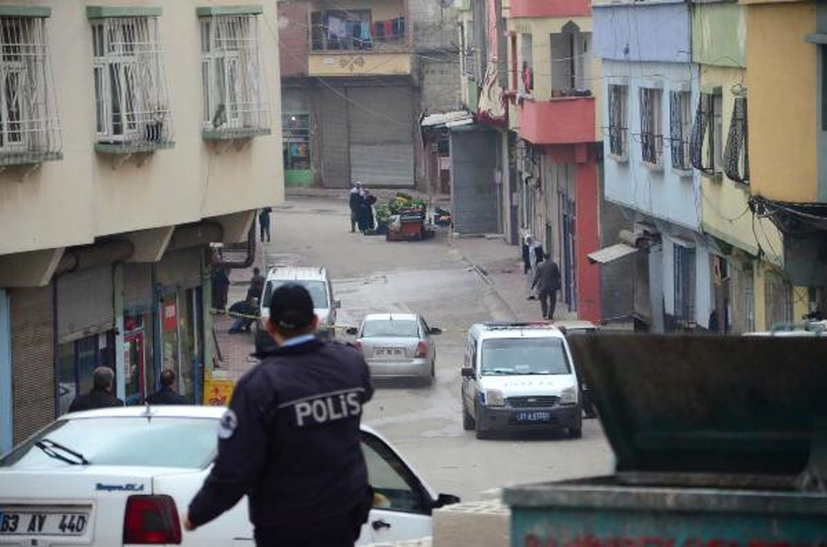 Gaziantep\'te Silahlı Kavga: 1 Ölü, 4 Yaralı (2) - Yeniden