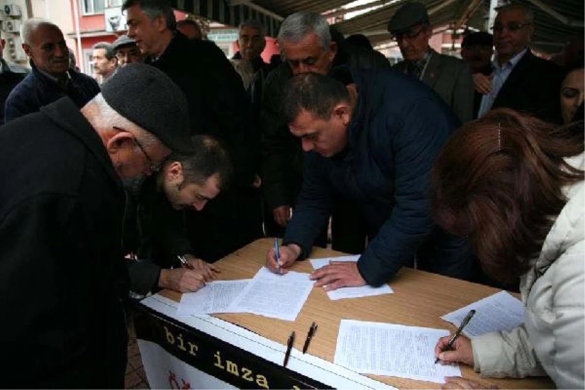 İhraç Edilen Öğretmenler İçin İmza Kampanyası