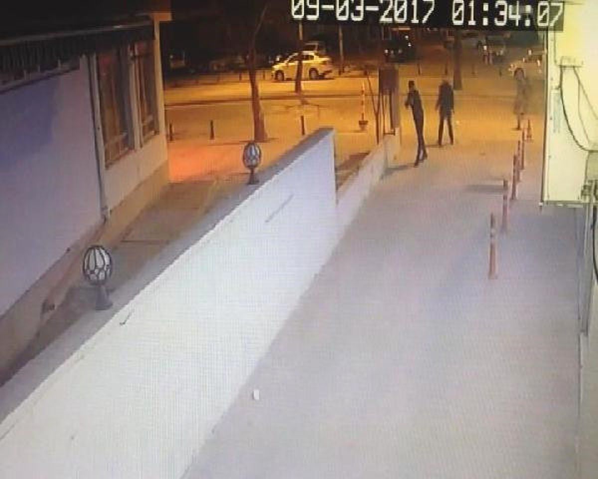 İki Grup Arasındaki Silahlı Kavga Kameralara Yansıdı