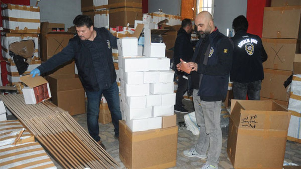 Jandarmadan Sahte Parfüm Operasyonu