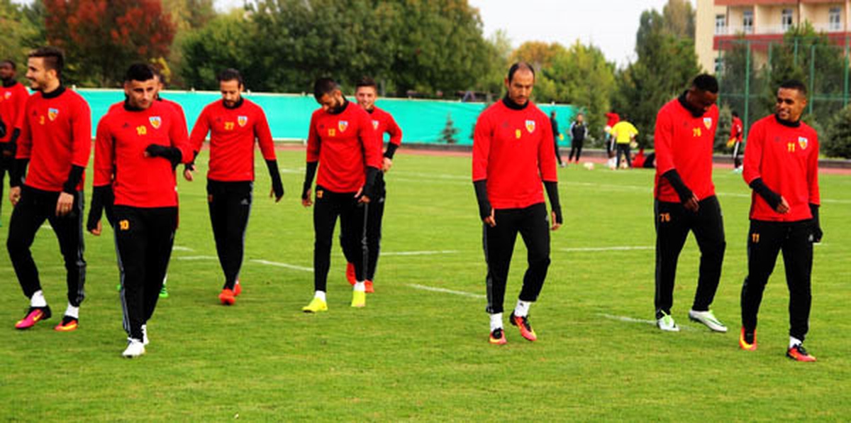 Kayserispor\'da Gaziantepspor Maçı Hazırlıkları