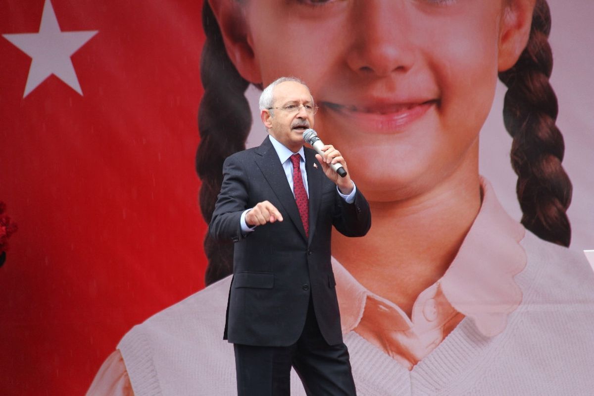 Kılıçdaroğlu Ilk Mitingini Yaptı