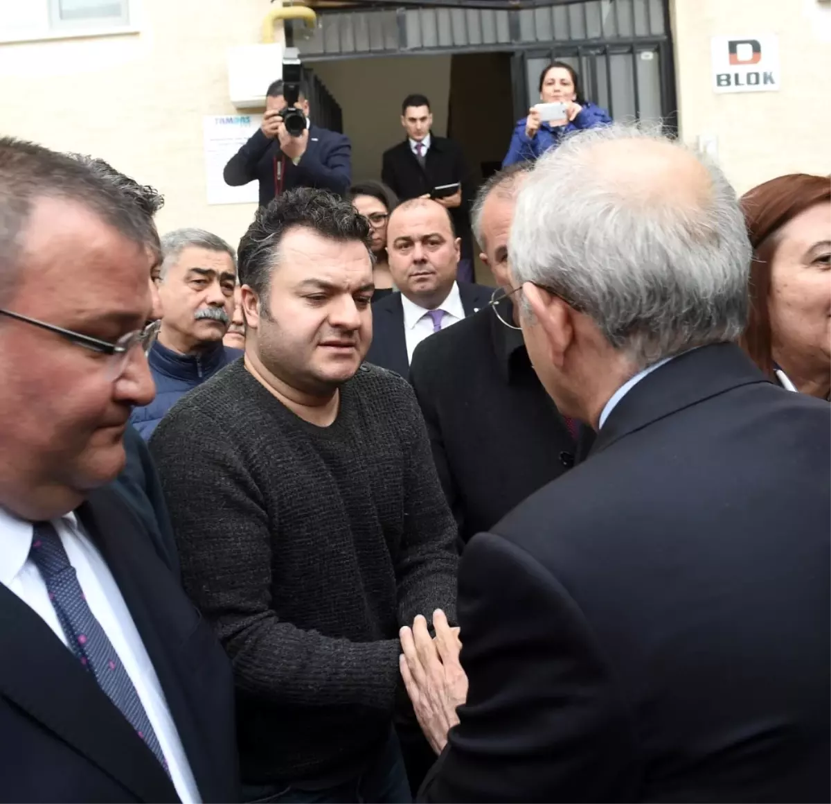 Kılıçdaroğlu\'ndan Çağlar Çorumlu\'ya Taziye Ziyareti