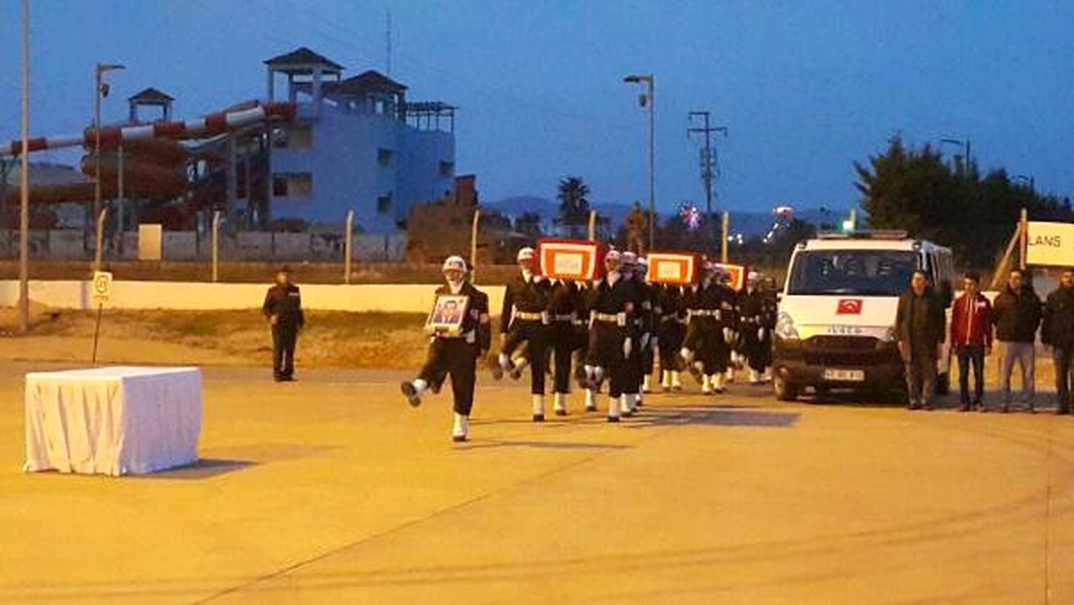 Mardin- Diyarbakır Yolunda PKK\'dan Bombalı Tuzak; 2 Şehit (3)