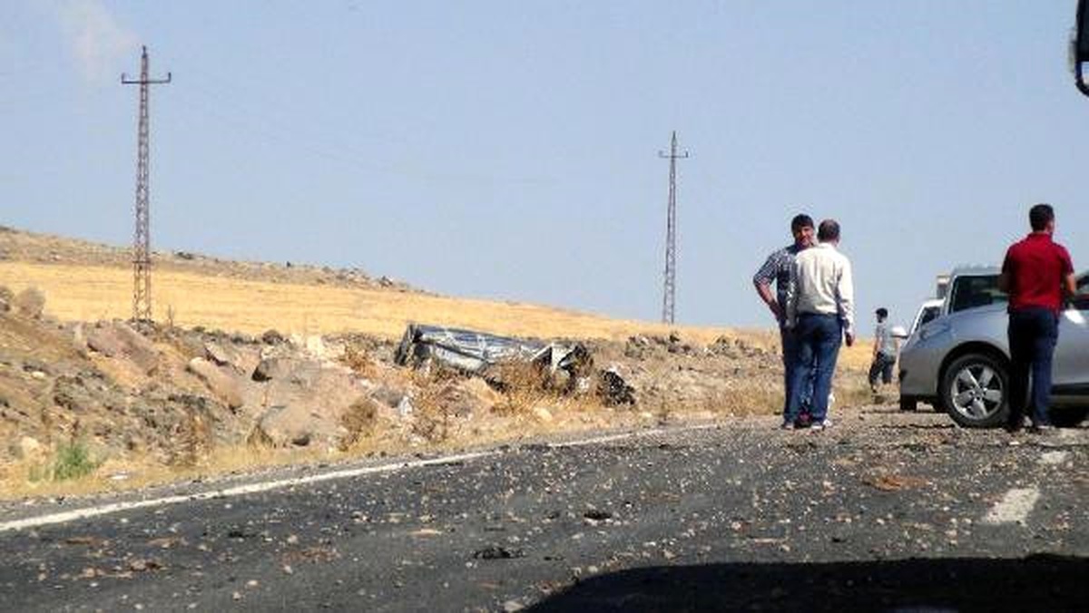 Mardin- Diyarbakır Yolunda PKK\'dan Bombalı Tuzak; 2 Şehit