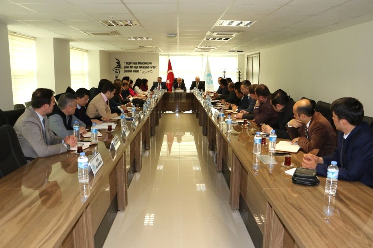 Maski, Kusursuz İşleyiş İçin Çalışıyor