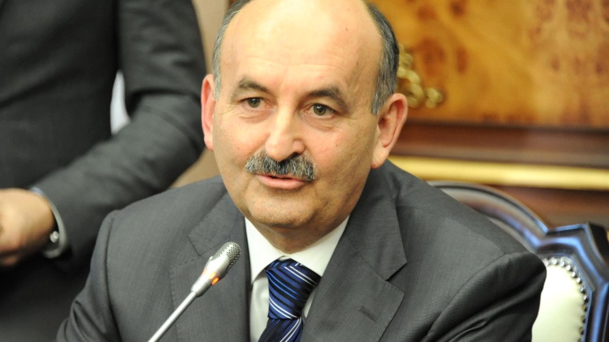 Müezzinoğlu "Büyükanne Projesi" Açıklık Getirdi